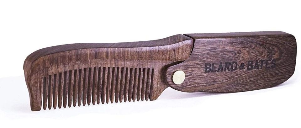 Sandalwood Switchblade Beard Comb